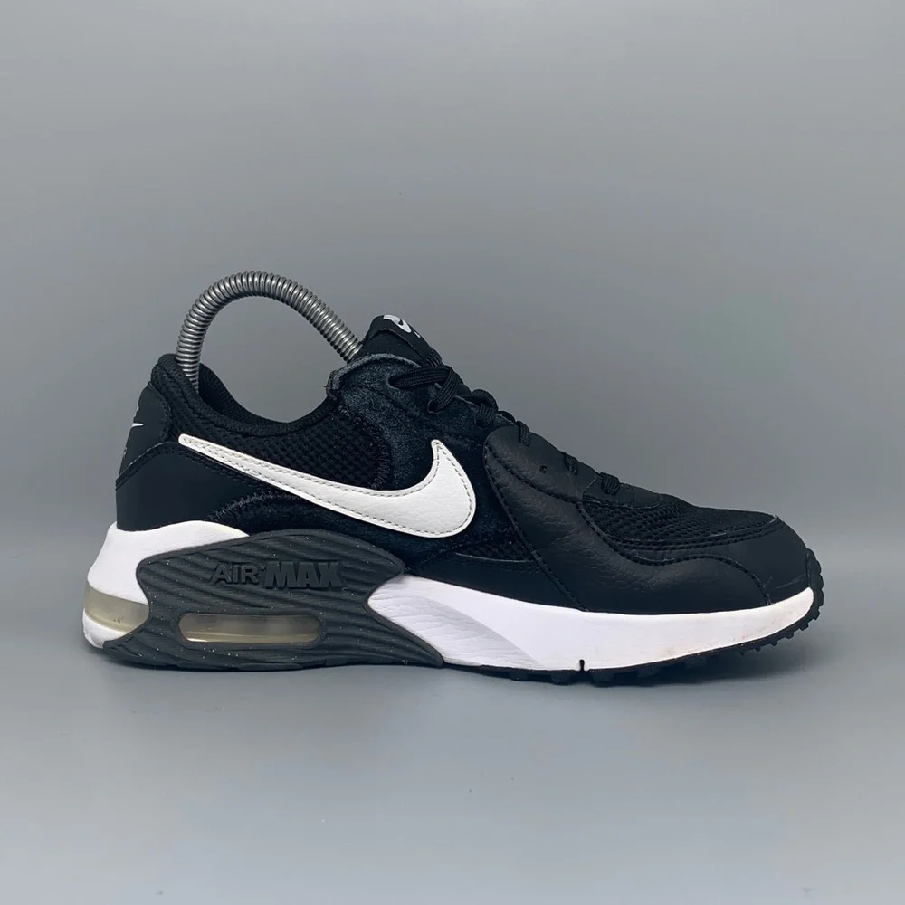 Nike‎ Air Max Excee Black White Running Shoes CD5432‑003 Women’s Sz 8